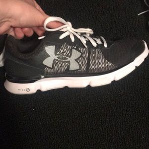Under Armor Sneakers